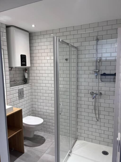 Appartement Grand Confort 3 Avec Cour Interieure